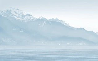 Annecy and its peaceful lake wallpaper