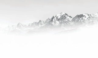 Desktop wallpaper Mont Blanc in the mist black & white