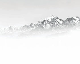 Papier peint Mont Blanc dans la brume noir et blanc, XXL, tendance
