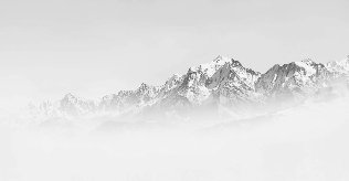 Papier peint Mont Blanc dans la brume sépia