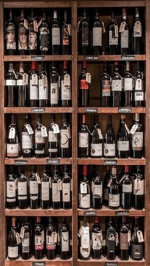 Authentique Cave à Vin wallpaper