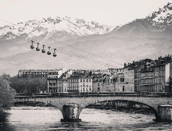 Papier peint Grenoble Bastille noir et blanc