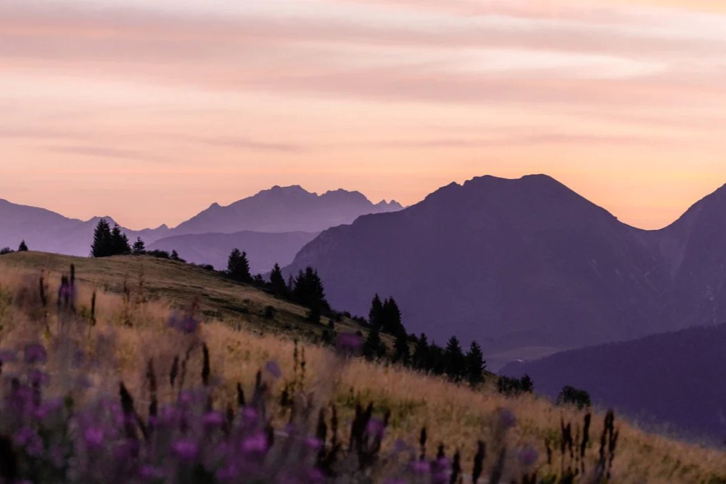 Wallpaper restaurant massif du Giffre